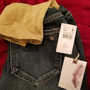 Maternity jeans